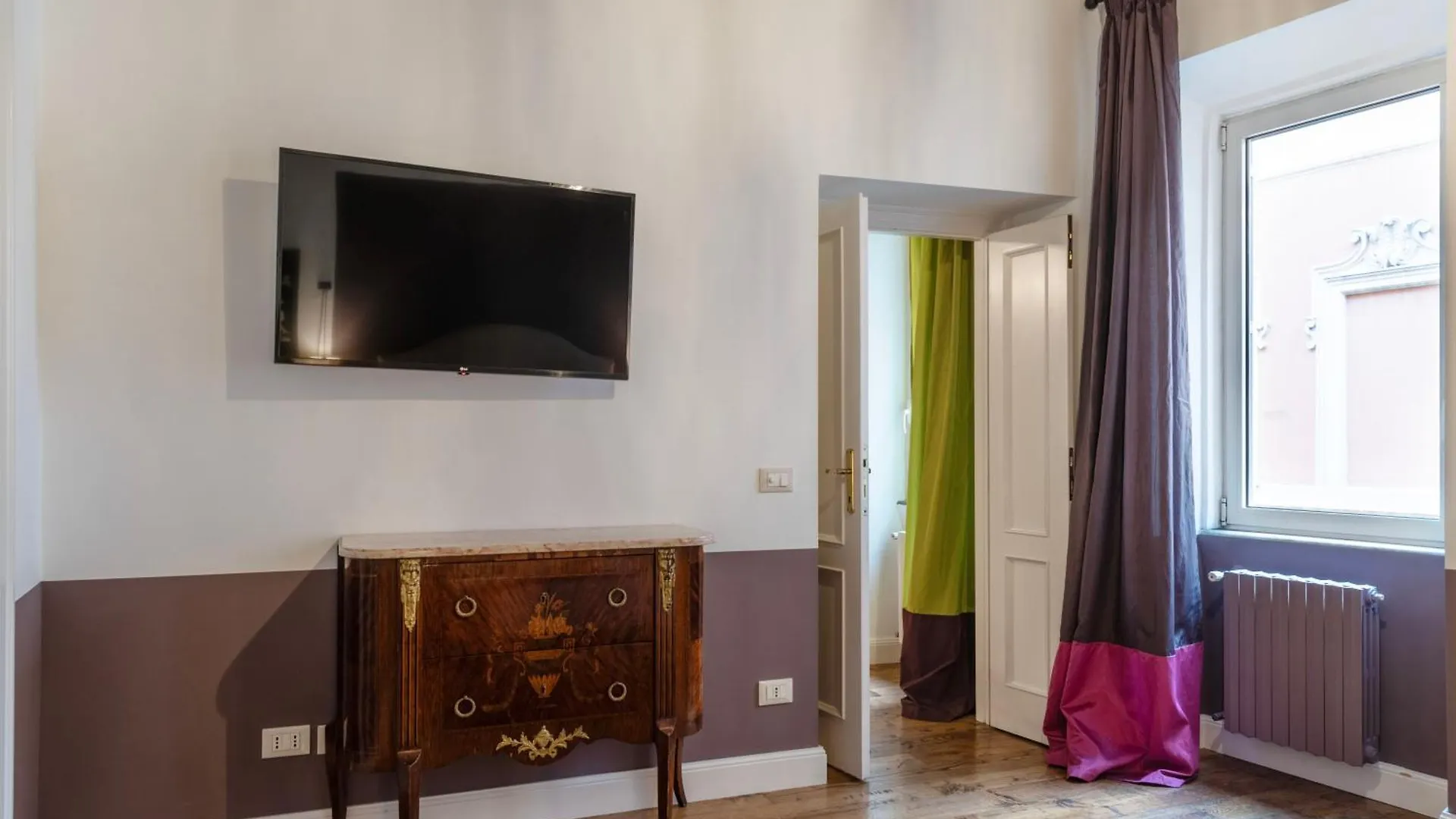Residenza Clodio Spanish Steps Rome 0*,  Italy